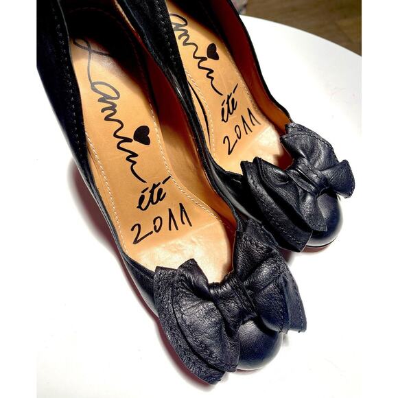 Lanvin PARIS Pin Up Leather Black Round Toe BOW 2011 Unique Heel Pumps 39.5 - Picture 4 of 11
